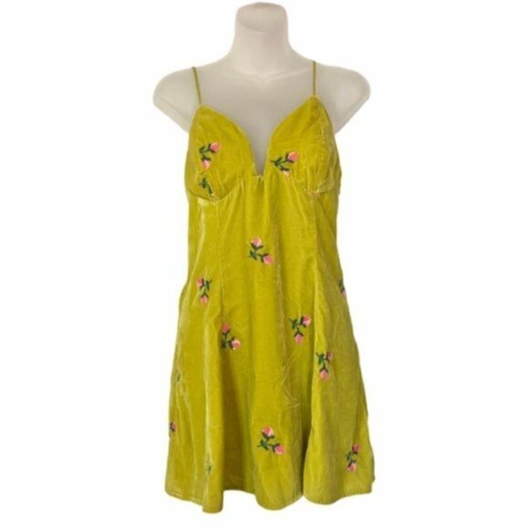 Urban Outfitters Ginger Velvet Embroidered Dress M - Picture 5 of 9
